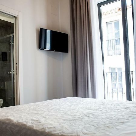 Apartamentos Turisticos Moret 11 - 2A Caceres Bagian luar foto